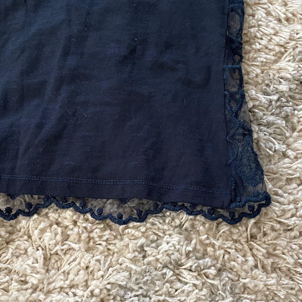 Hollister Dark Blue Floral Lace Top‎ - Picture 7 of 8
